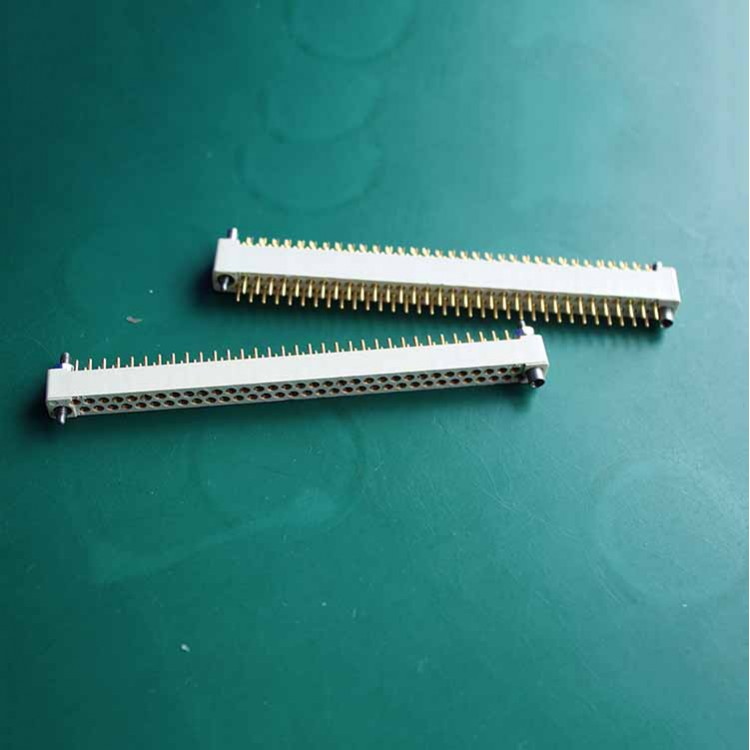 219 66芯线簧连接器