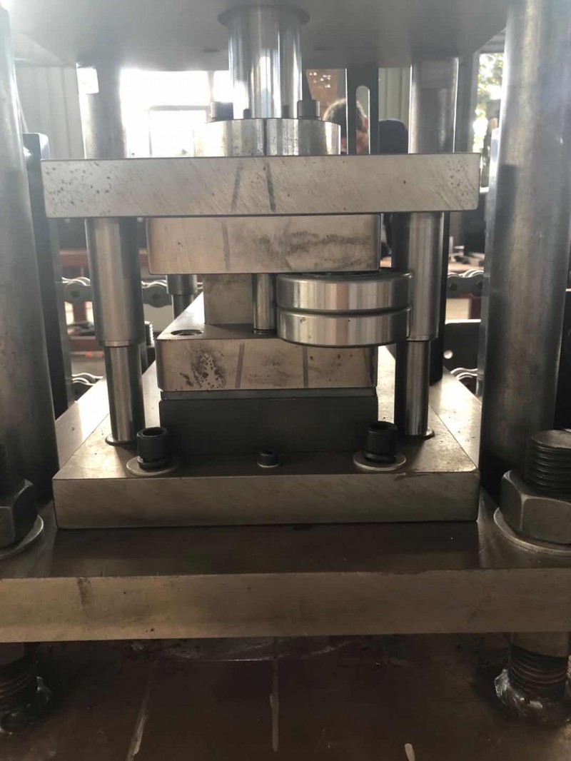 丽水冷弯成型机