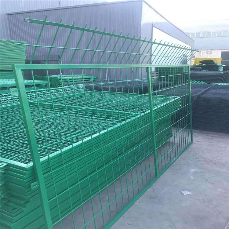 Price of highway guardrails